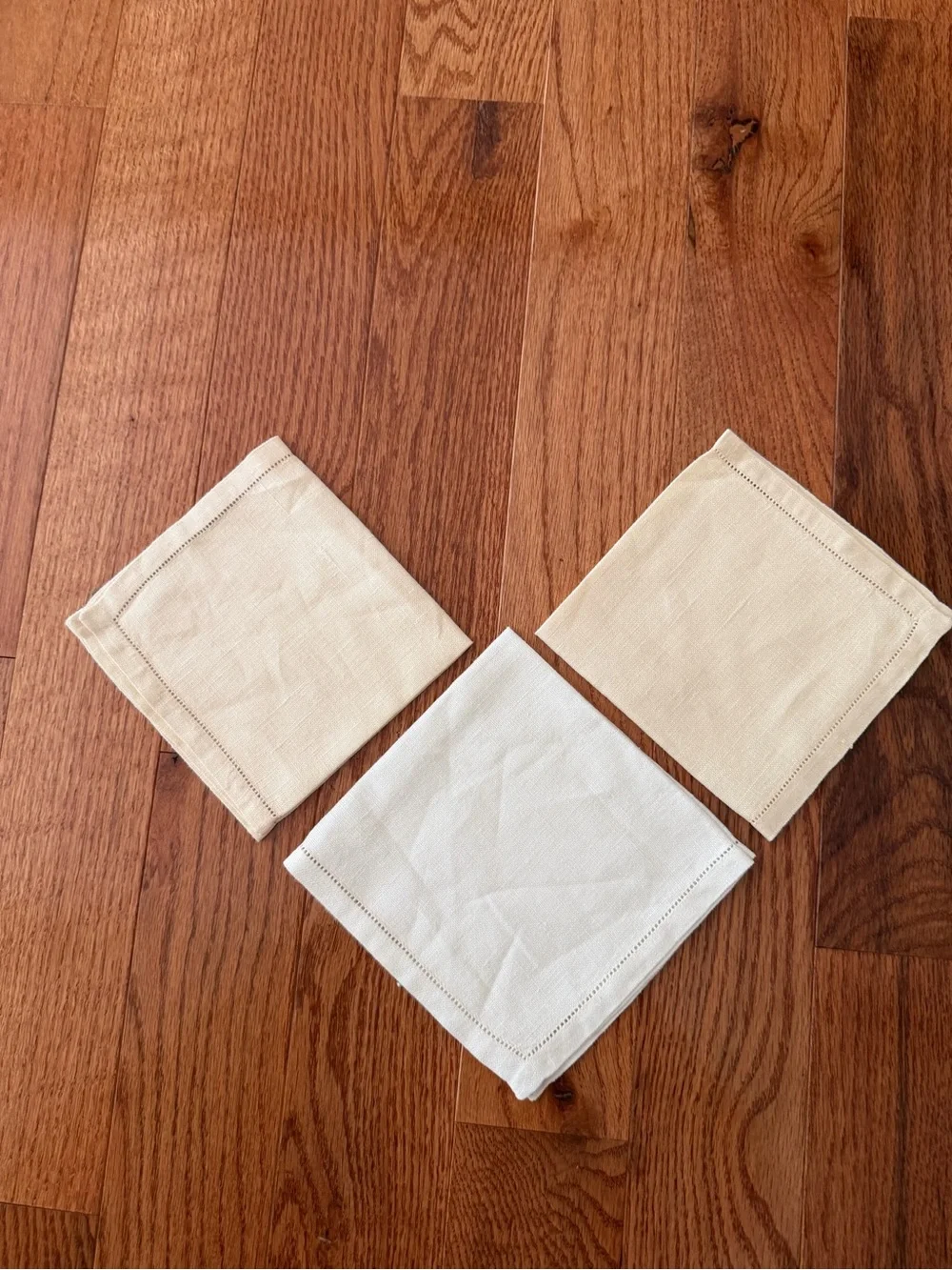 New ivory linen dinner napkins featuring a delicate hemstitch border, Set 3